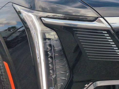 New 2026 Cadillac Escalade IQ Luxury 1 w/ LPO, Floor Liner Package image 9