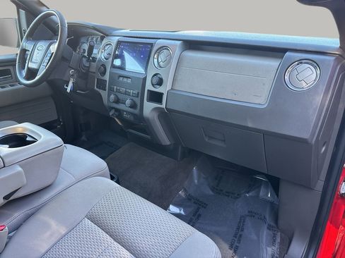 Used 2010 Ford F150 XLT image 6