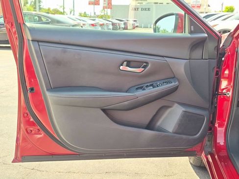 Certified 2024 Nissan Sentra SV FWD image 12