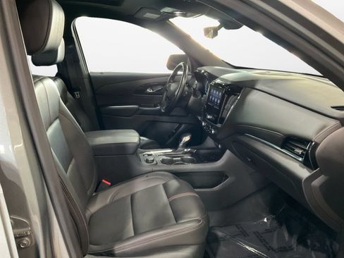 Used 2023 Chevrolet Traverse RS AWD/4WD image 15