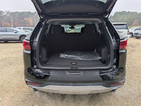 New 2025 Chevrolet Blazer LT image 27