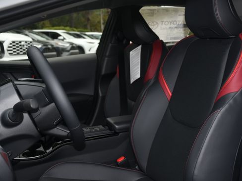 New 2026 Toyota Prius Plug-In Hybrid image 7