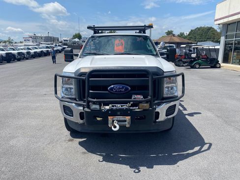 Used 2016 Ford F350 XL AWD/4WD image 2