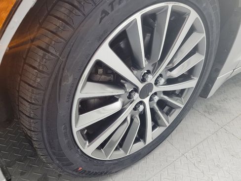 Used 2018 Lincoln MKZ Select w/ Select Plus Package image 31