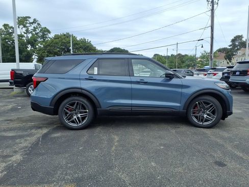 New 2026 Ford Explorer ST w/ Sun And Sound Package AWD/4WD image 4