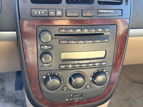 Used 2005 Chevrolet Uplander w/ Climate Package FWD image 22