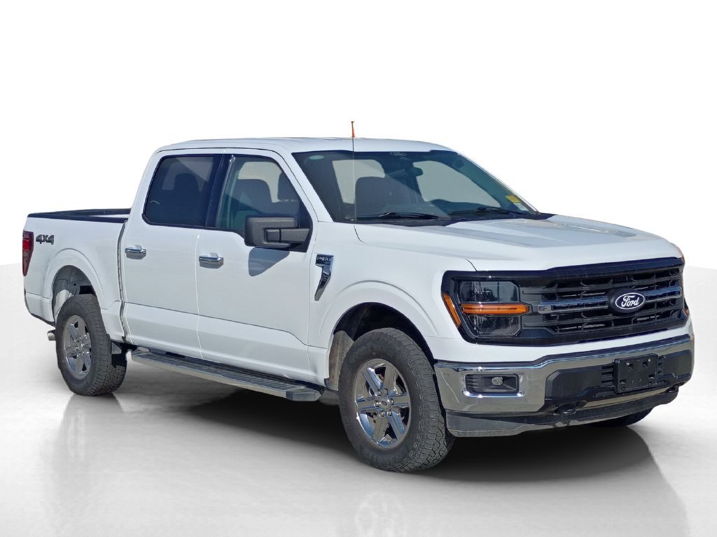 Used 2025 Ford F150 XLT w/ Equipment Group 301A Standard AWD/4WD image 3