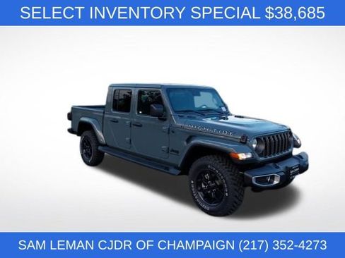 New 2025 Jeep Gladiator Sport image 1