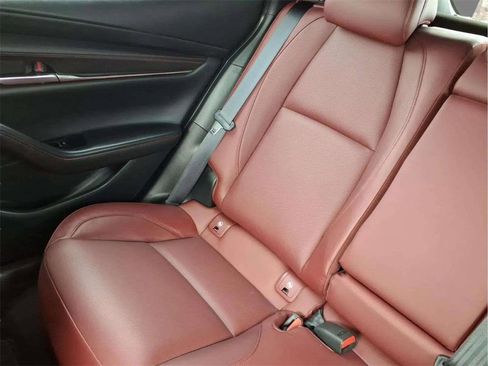 Used 2024 MAZDA MAZDA3 s image 16