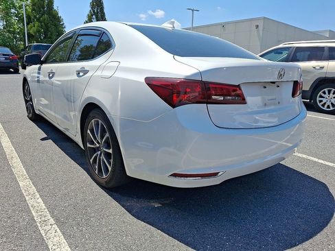 Used 2015 Acura TLX V6 w/ Technology Package FWD image 4