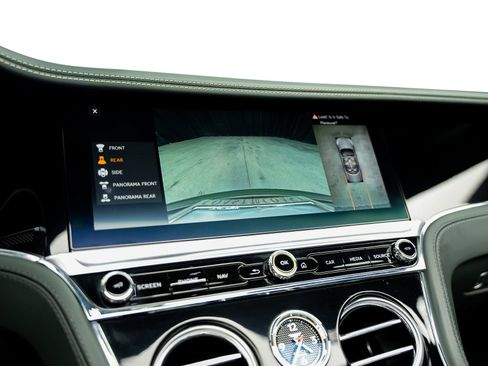 Used 2021 Bentley Continental GT AWD/4WD image 48