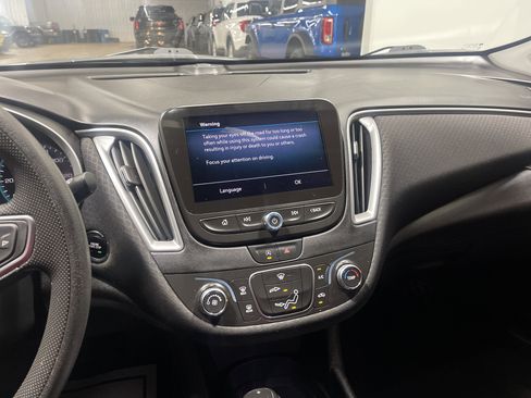 Used 2020 Chevrolet Malibu LS w/ LPO, Convenience Package 2 image 29