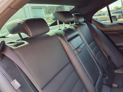 Used 2023 Lexus IS 500 RWD image 23