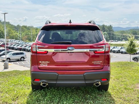 New 2026 Subaru Ascent Limited w/ Popular Package #2 AWD/4WD image 8