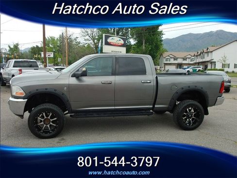Used 2011 RAM 2500 SLT AWD/4WD image 2