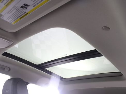 New 2026 Buick Encore GX Sport Touring image 10