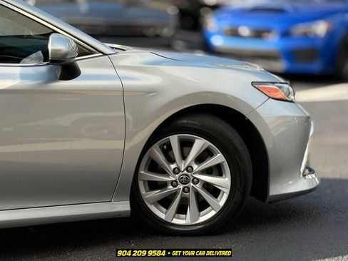 Used 2022 Toyota Camry LE FWD image 6