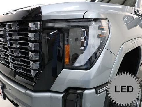 Used 2025 GMC Sierra 2500 Denali Ultimate AWD/4WD image 57