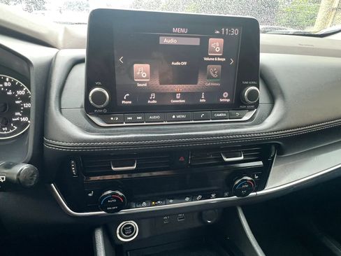 Used 2021 Nissan Rogue SV w/ Premium Package AWD/4WD image 21