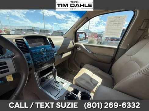 Used 2008 Nissan Pathfinder SE w/ Premium Pkg AWD/4WD image 11
