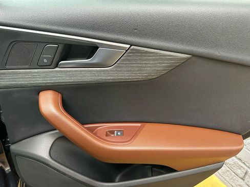 Used 2018 Audi A4 2.0T Premium w/ Convenience Package image 12