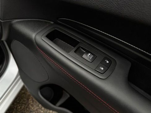 Certified 2024 Dodge Durango R/T image 19