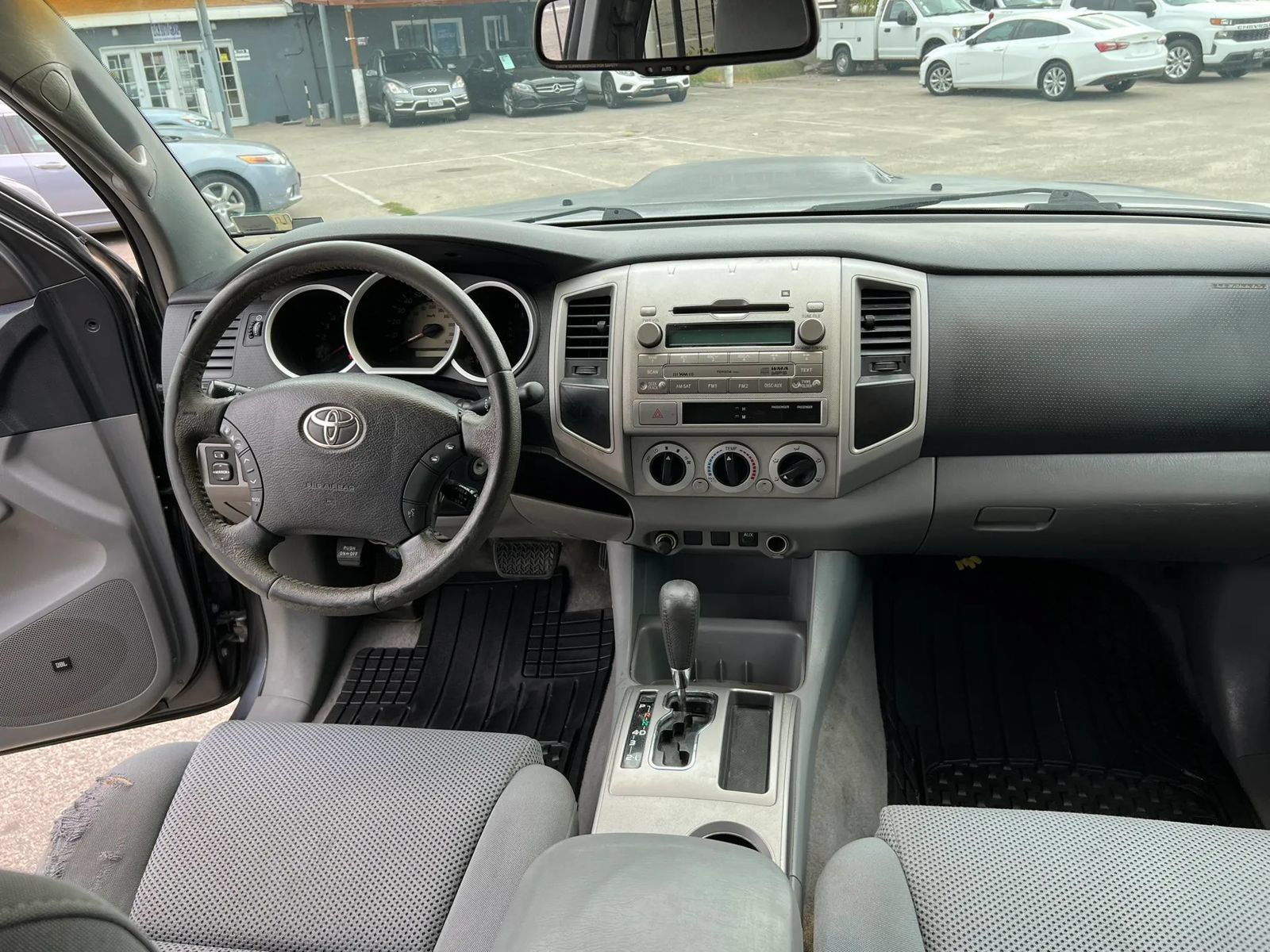 Used 2009 Toyota Tacoma PreRunner w/ TRD Sport Pkg w/JBL Audio RWD image 12