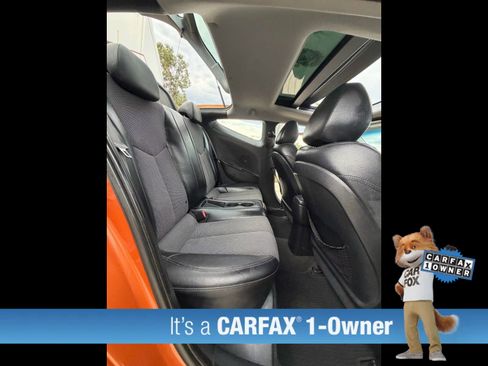 Used 2012 Hyundai Veloster w/ Style Pkg image 25