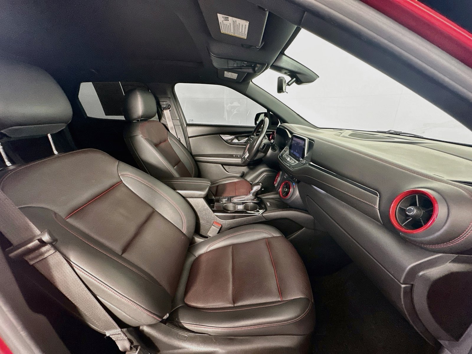 Used 2021 Chevrolet Blazer RS w/ Enhanced Convenience Package FWD image 29