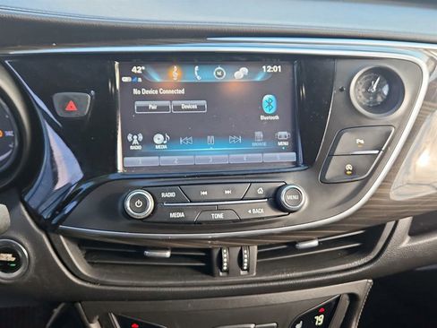 Used 2019 Buick Envision Essence image 24