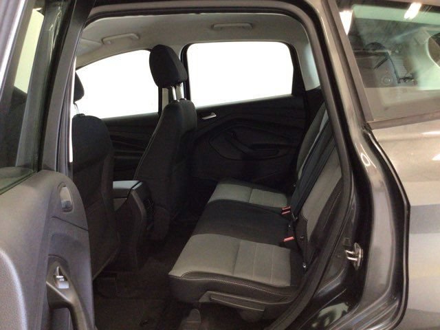 Used 2016 Ford C-MAX SE FWD image 15