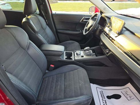 Used 2023 Mitsubishi Outlander SE image 5