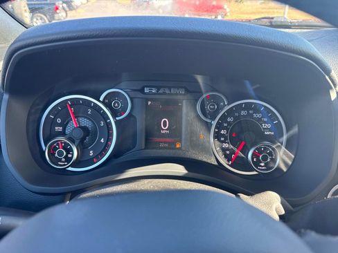 New 2026 RAM 2500 Big Horn AWD/4WD image 34