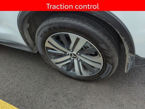 Used 2025 Mitsubishi Outlander Sport LE image 5