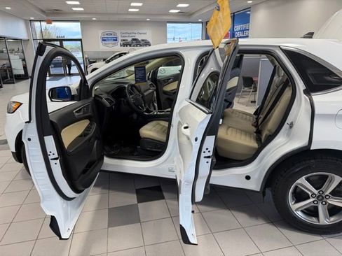 Used 2024 Ford Edge SEL w/ Convenience Package AWD/4WD image 13