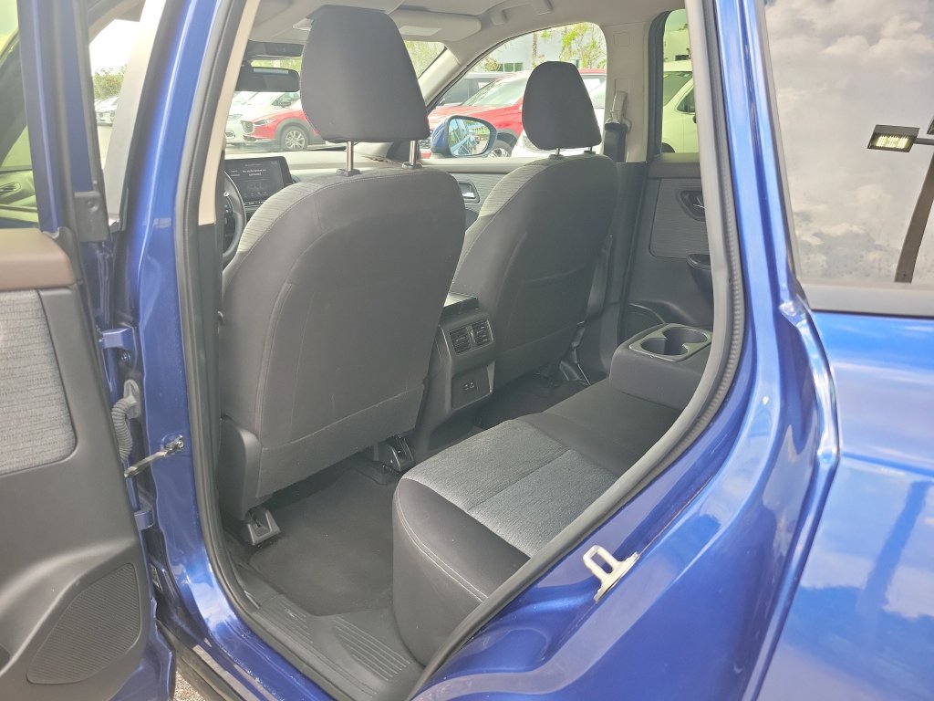 Certified 2023 Nissan Rogue SV FWD image 9