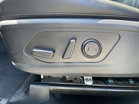 Certified 2024 Kia Sorento S FWD image 27