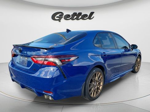 Used 2023 Toyota Camry SE w/ Convenience Package FWD image 4