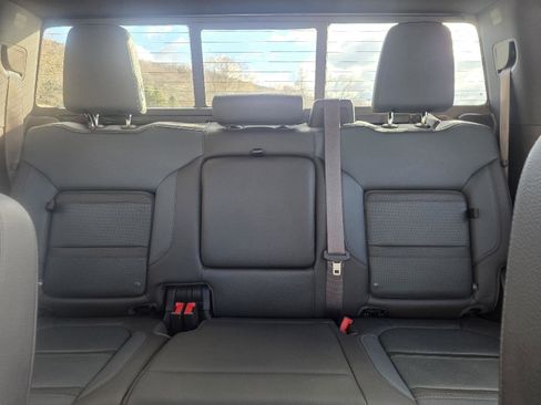 Certified 2021 GMC Sierra 3500 Denali image 23