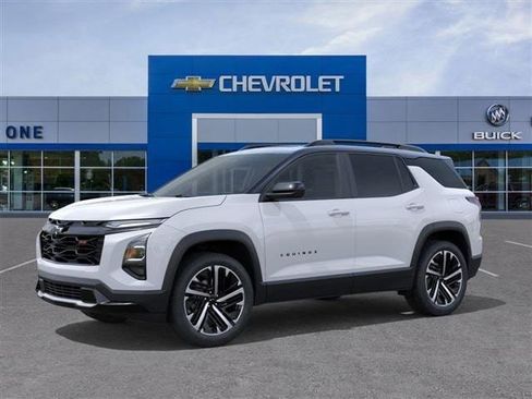 New 2026 Chevrolet Equinox RS image 2