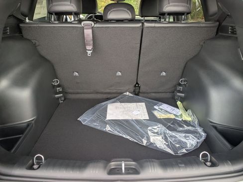 New 2026 Jeep Compass Latitude image 19