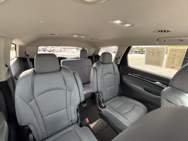 Certified 2020 Buick Enclave Essence w/ Sound and Sites Package AWD/4WD image 36