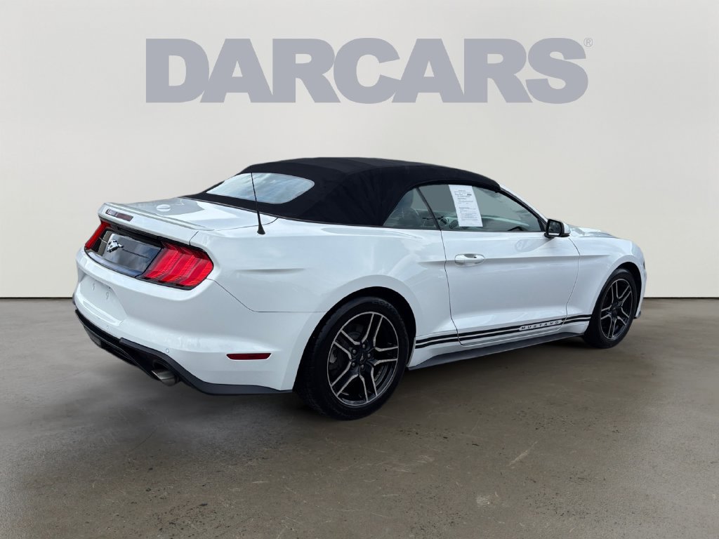 Used 2019 Ford Mustang Premium RWD image 7