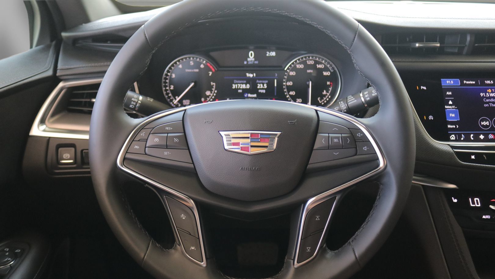Used 2024 Cadillac XT5 Luxury FWD image 18