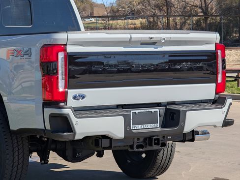 New 2026 Ford F250 Platinum AWD/4WD image 6