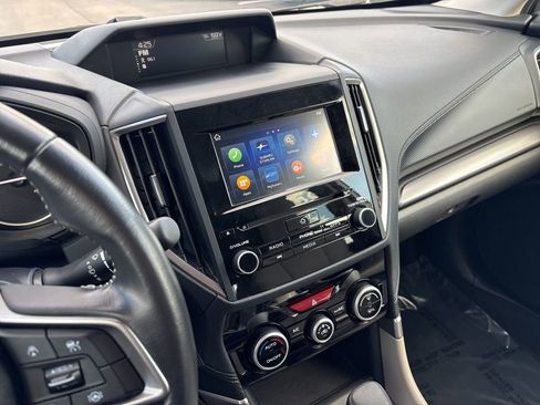 Certified 2023 Subaru Forester Premium AWD/4WD image 17