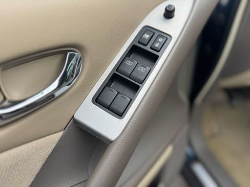 Used 2012 Nissan Murano S AWD/4WD image 13