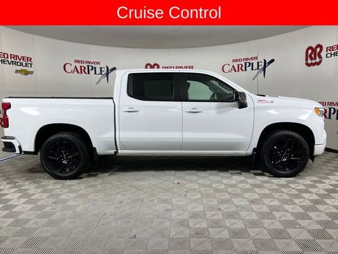 Used 2022 Chevrolet Silverado 1500 RST image 9