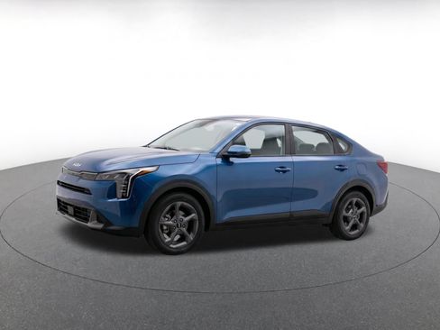 Used 2026 Kia K4 FWD image 3