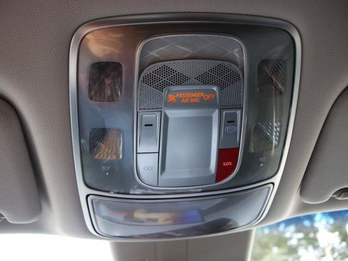 Used 2025 Genesis GV80 2.5T Standard AWD/4WD image 49